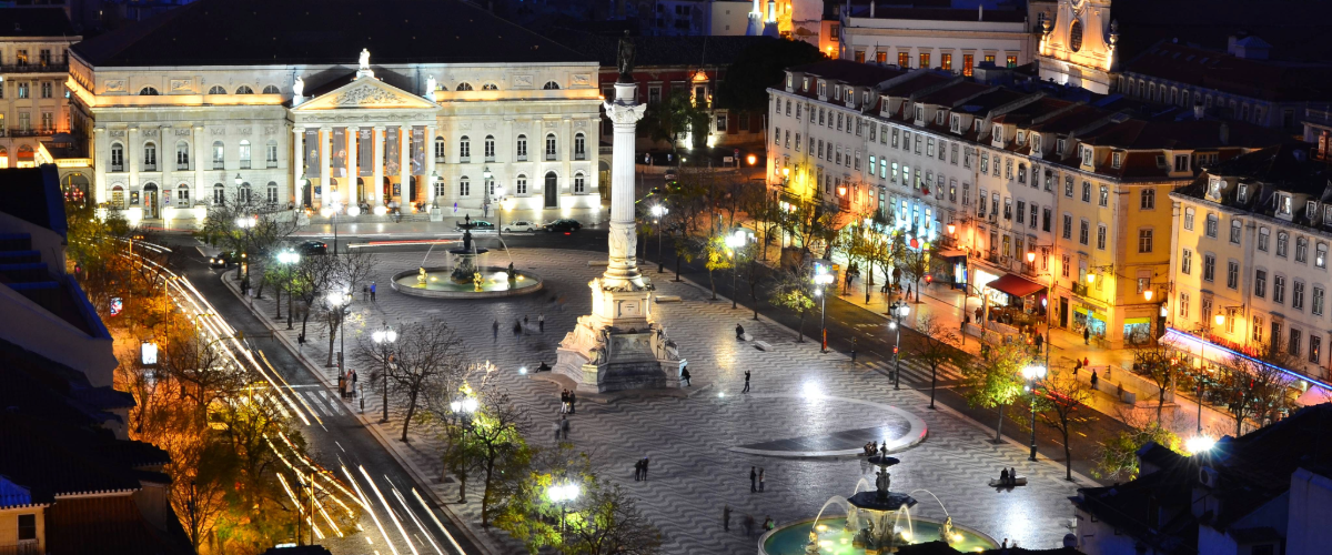 Tour Lisboa à Noite